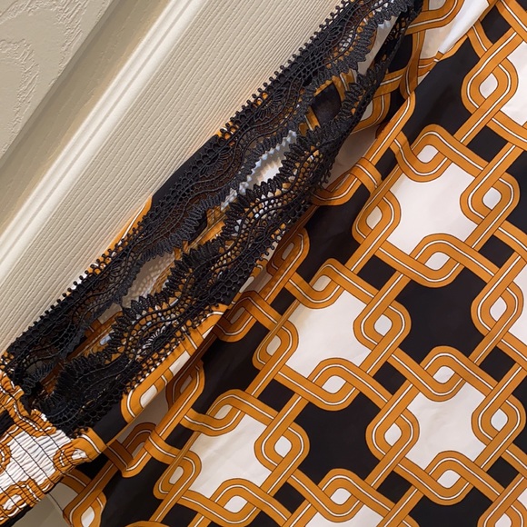 Blouse - Picture 3 of 6